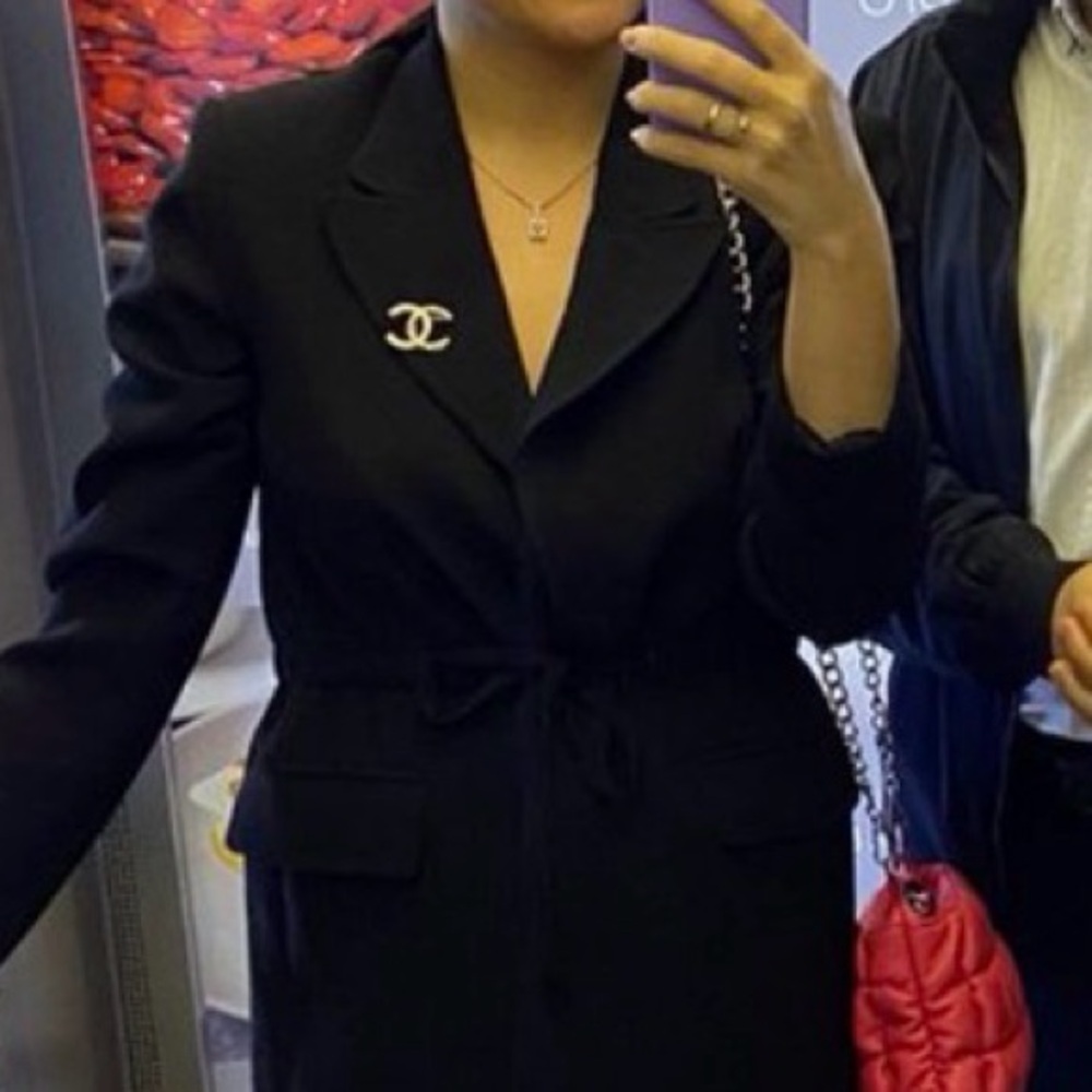 Authentic Chanel Brooch - Picture 5 of 8